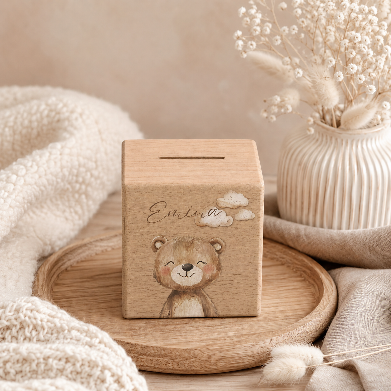 Personalisierte Holzspardose und Nachtlicht – Geschenkidee fürs Kinderzimmer