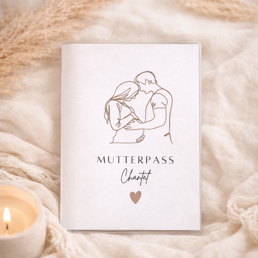 Personalisierte Mutterpass Hülle im Babybauch Eltern Design mit Namen, Geschenk zur Schwangerschaft für werdende Eltern.